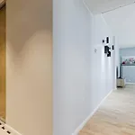 Central Apartments, Quiet With Free Parking And Ac.