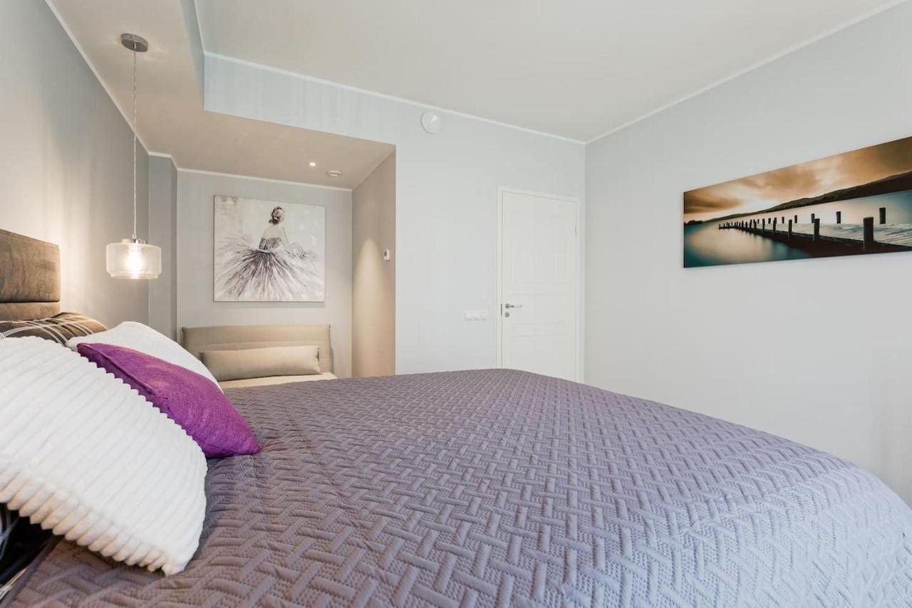Apartments, Quiet With Free Parking And Ac. * Tallinn