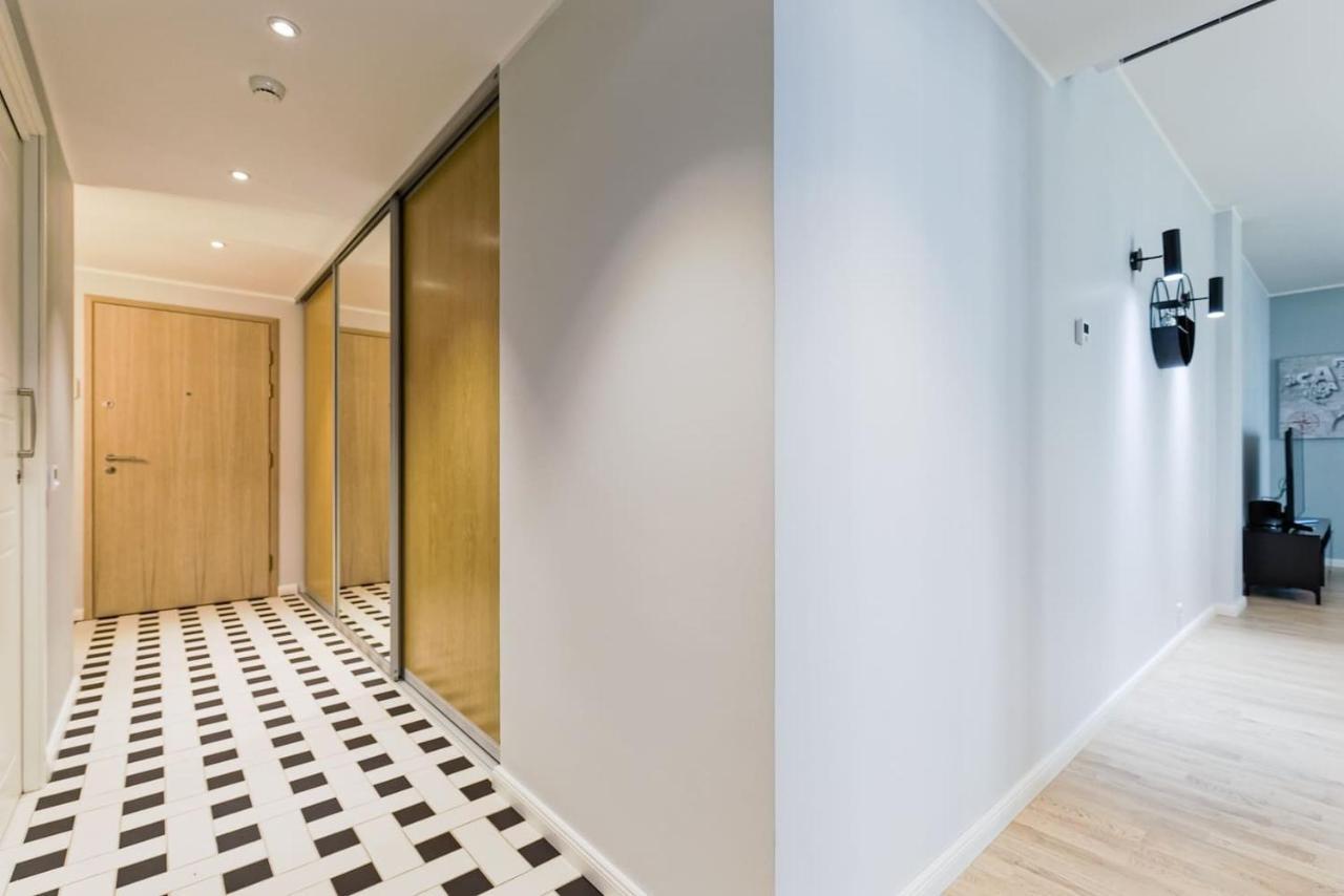 Apartments, Quiet With Free Parking And Ac. Leilighet Tallinn